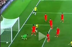 开云体育直播-主场作战球队信心爆棚，碾压对手