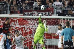 开云体育官网-拜仁慕尼黑门将状态神勇，多次扑出绝杀