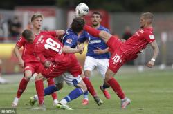 开云体育官方登录入口-圣埃蒂安客场逼平里尔，领先位置不变的简单介绍