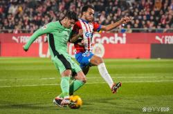 开云体育亚洲官网-马拉加主场逼平赫罗纳，后卫防线表现出色的简单介绍