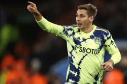 开云体育登录-利兹联后卫因轻伤缺席一场比赛，待定复出时间的简单介绍