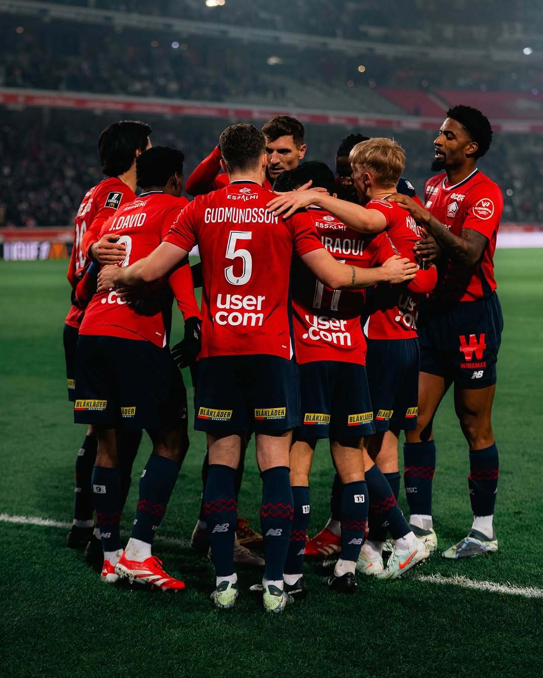 里尔在主场轻松取胜,领跑法甲的简单介绍 里尔在主场轻松取胜,领跑法甲的简单介绍