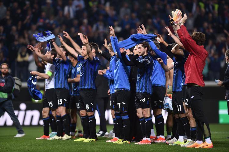 热那亚在主场与桑普多利亚争夺平局的简单介绍 热那亚在主场与桑普多利亚争夺平局的简单介绍