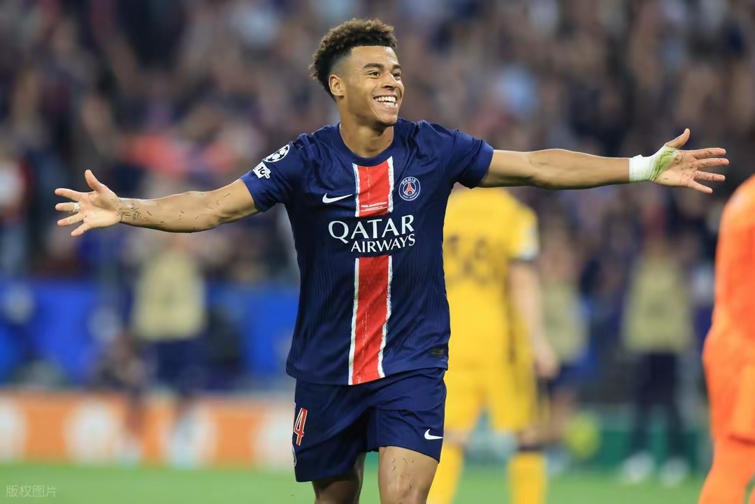 巴黎新签约中场被誉为梅西接班人,或将成球队中流砥柱的简单介绍 巴黎新签约中场被誉为梅西接班人,或将成球队中流砥柱的简单介绍