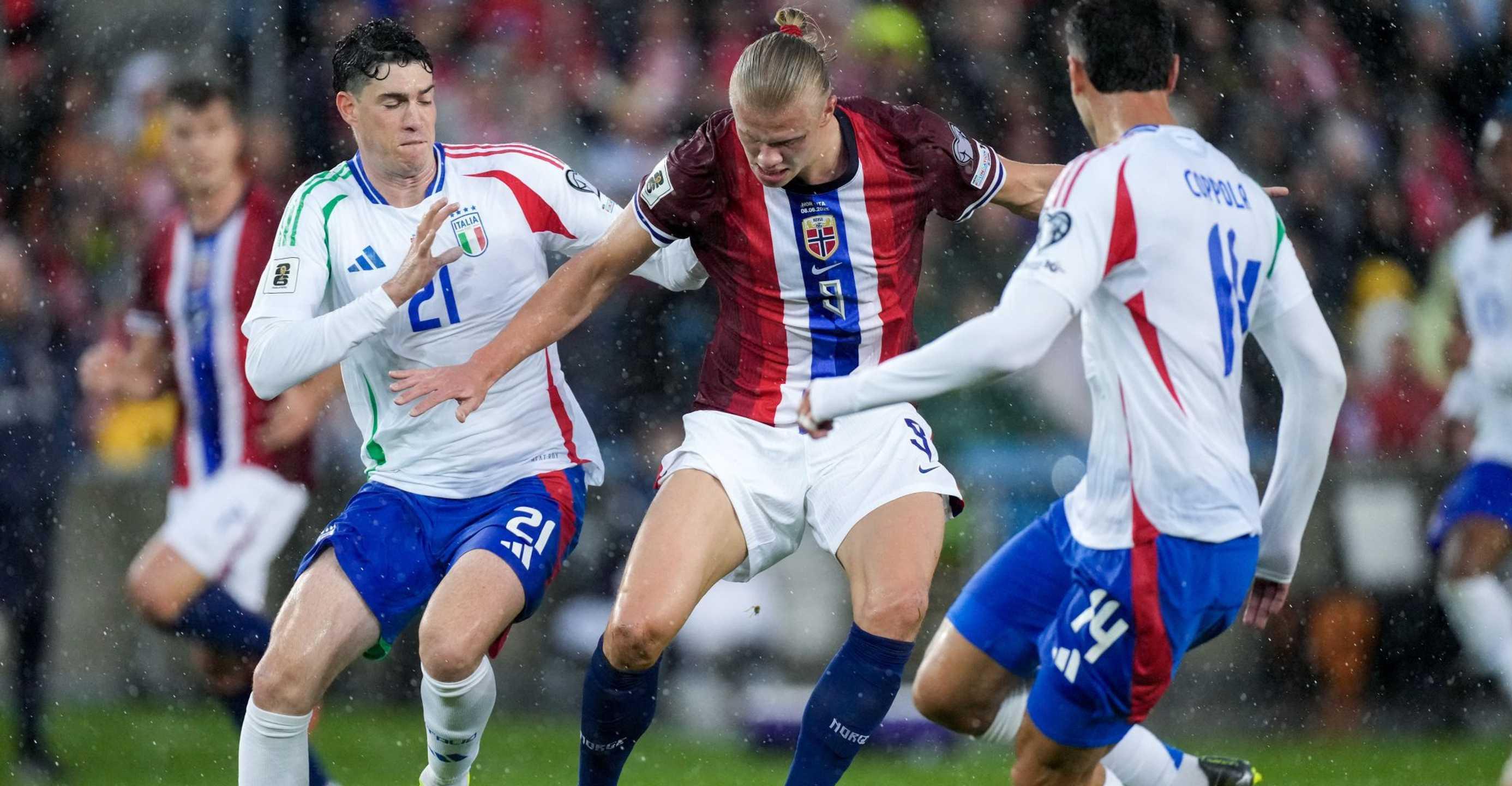 意大利连扳两球，战胜挪威晋级的简单介绍