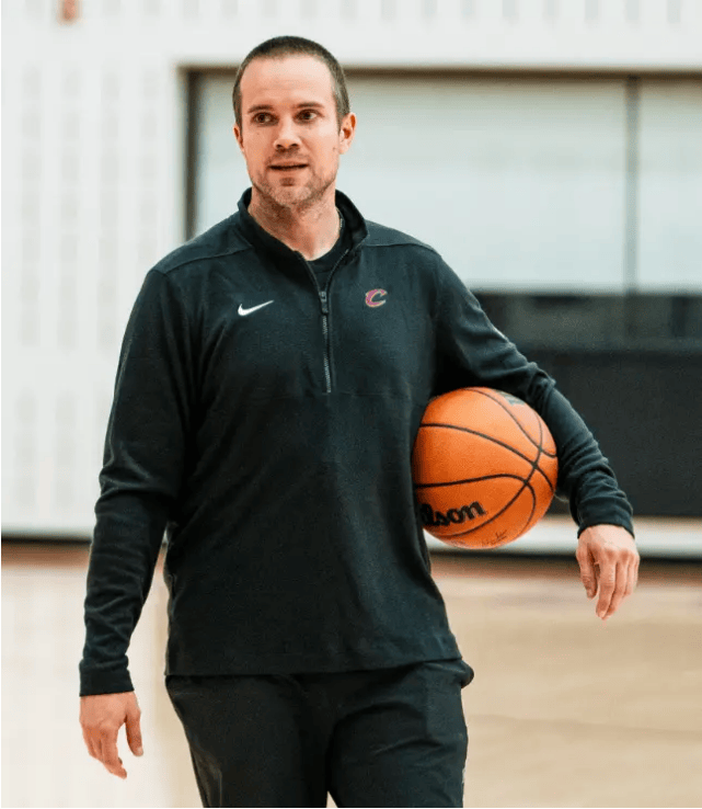 球队助教离职,引发阵容不稳疑虑的简单介绍 球队助教离职,引发阵容不稳疑虑的简单介绍