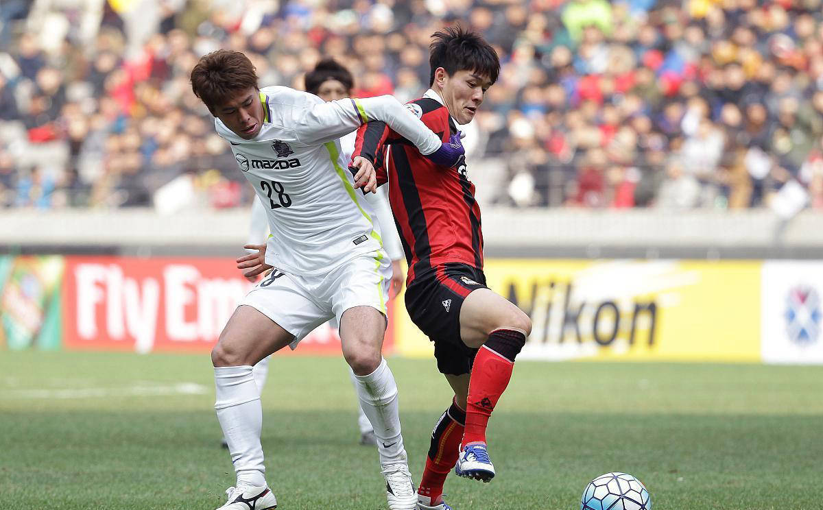 广岛三箭实现胜利，跻身强劲战队！