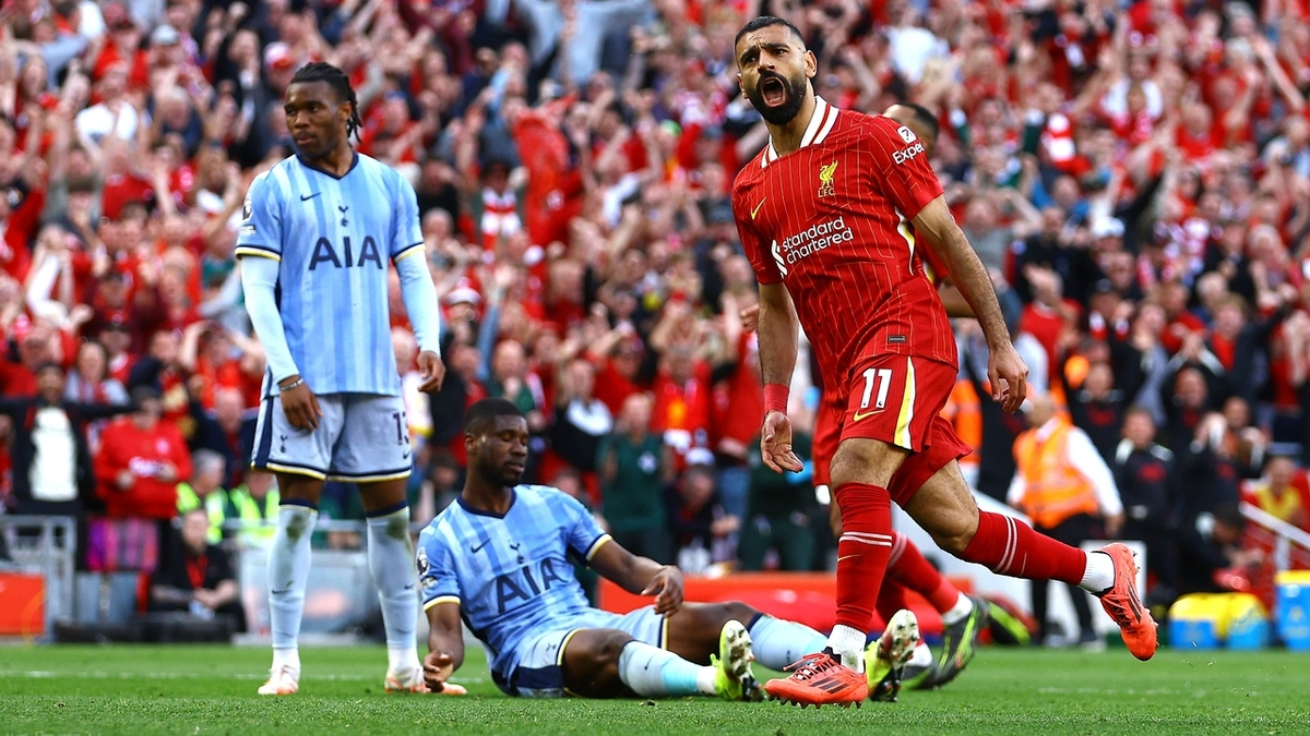 瑞士胜冰岛，萨拉赫助攻制胜