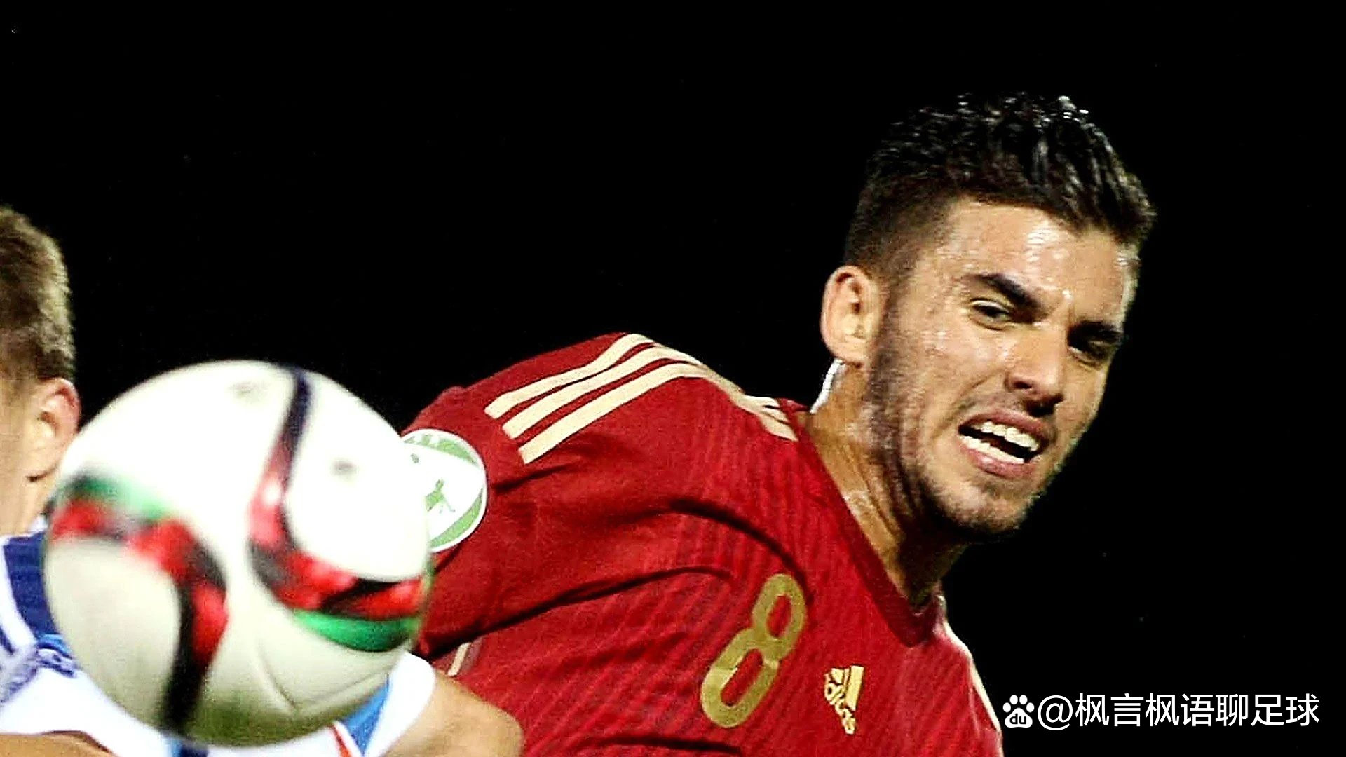 斯洛伐克队在主场比赛中惊险取胜,晋级 斯洛伐克队在主场比赛中惊险取胜,晋级