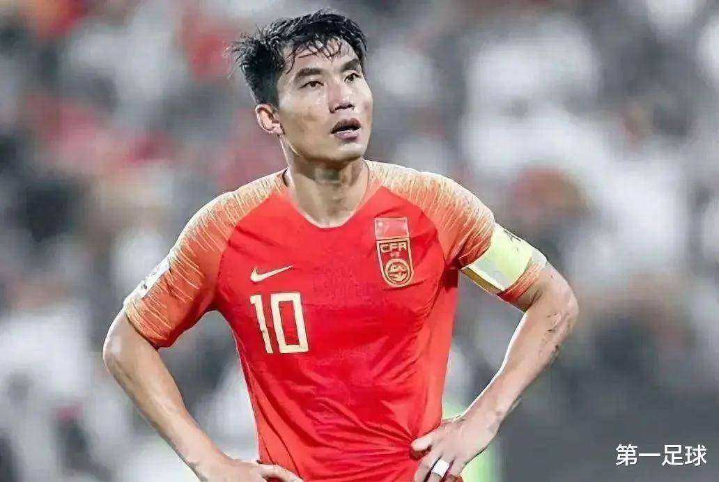 包含精彩点评:球员表现坚定,场上表现亮眼的词条 包含精彩点评:球员表现坚定,场上表现亮眼的词条