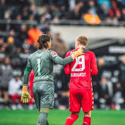 奥格斯堡近期状态不稳难取胜的简单介绍 奥格斯堡近期状态不稳难取胜的简单介绍