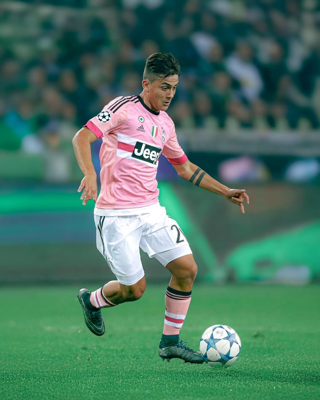 尤文图斯:意甲夺冠前景堪忧 尤文图斯:意甲夺冠前景堪忧