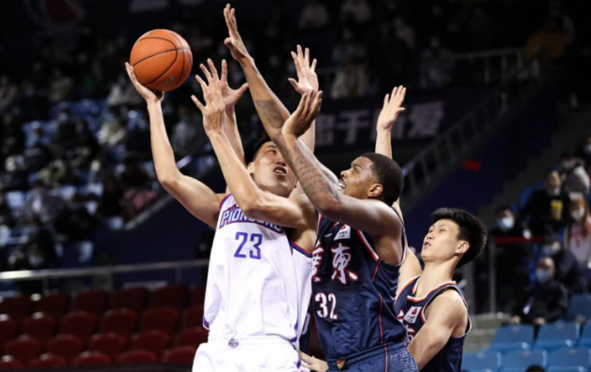 卡迪斯新援首秀破门,助球队获胜 卡迪斯新援首秀破门,助球队获胜