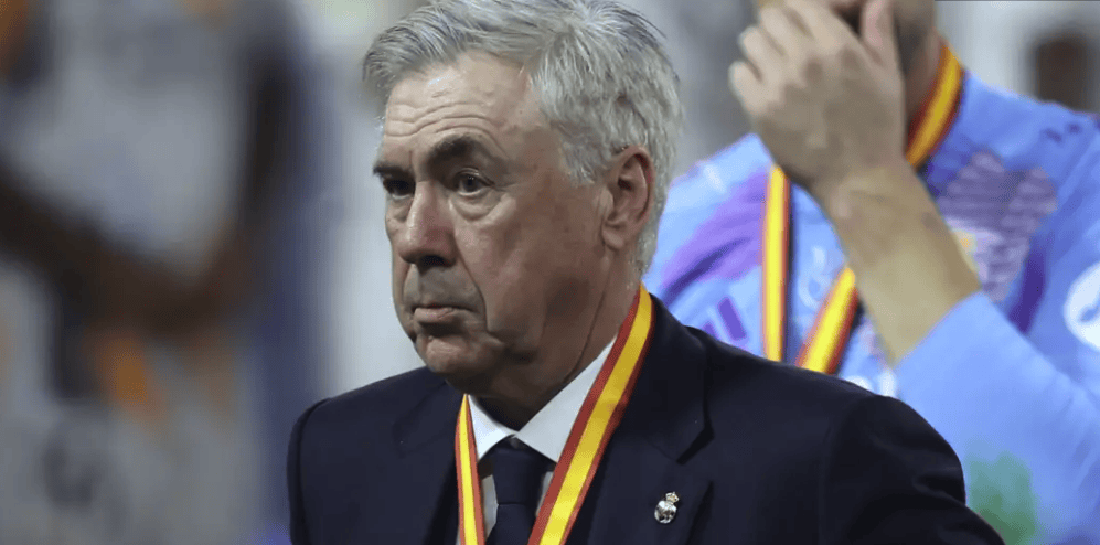 关于皇马客场惨败，主帅面临下课危机的信息